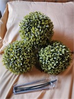 Wicker Park Set of 3 7" Garden Spheres