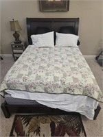 Approx Queen size bed set