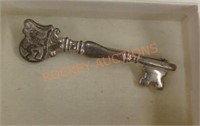 Vintage sterling skeleton key pin