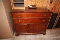 Brickwede Old Dresser