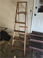 6ft wood ladder
