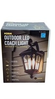 Koda Outdoor LED Coach Light