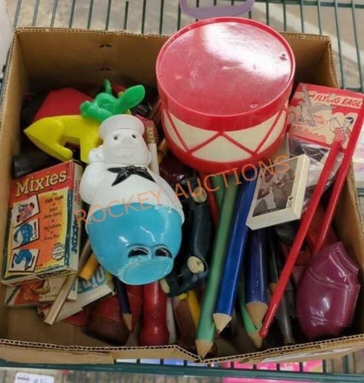 Miscellaneous vintage toy trinket box lot