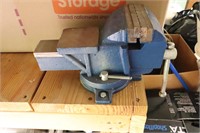 Table Mounted Vice
