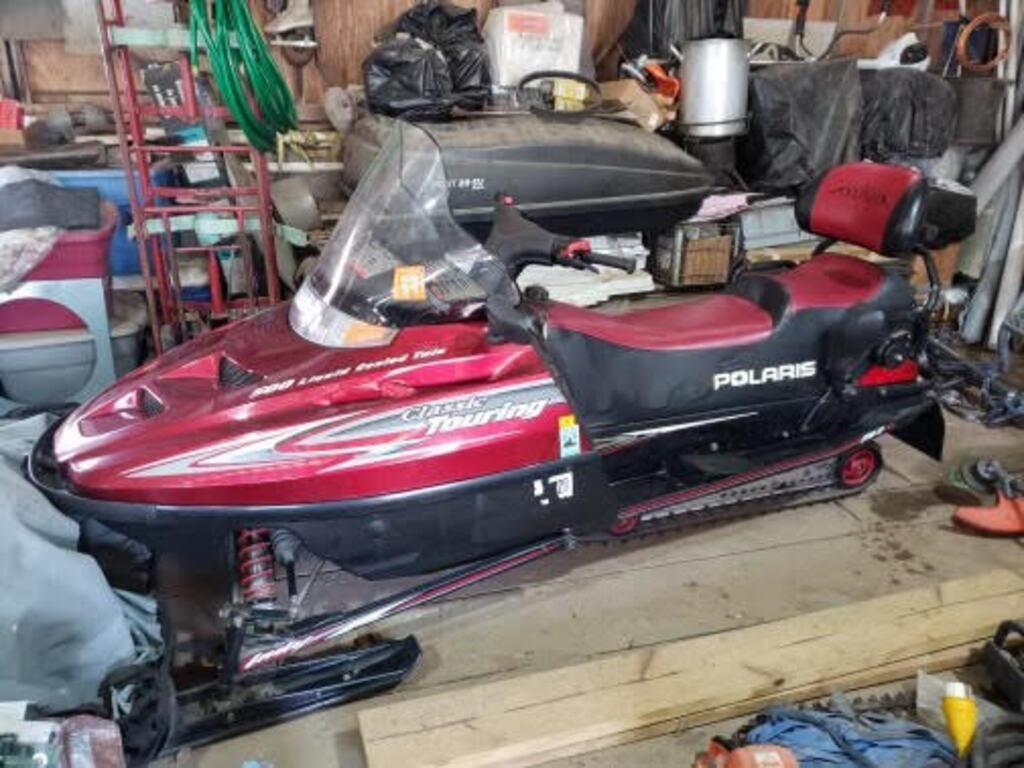 2001 Polaris Classic Touring Snowmobile