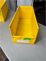 Plastic trays/bins (A TOTAL OF 10 BINS)