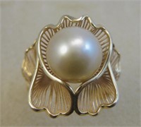 Sterling Silver Flower Ring - Hallmarked