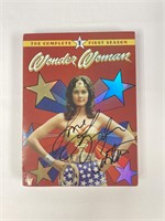 Autograph COA Wonder Woman DVD