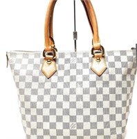 Authentic Louis Vuitton LV Hand Bag
