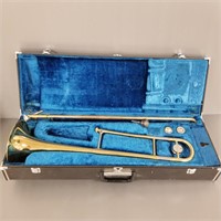 Yamaha trombone in case