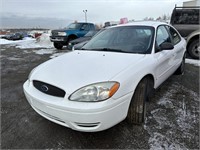 2005 Ford Taurus SE