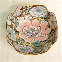 TOYO MADE IN CHINA DECORATIVE BOWL