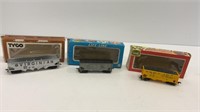 (3) HO scale trains. Virginian hopper car 2610,