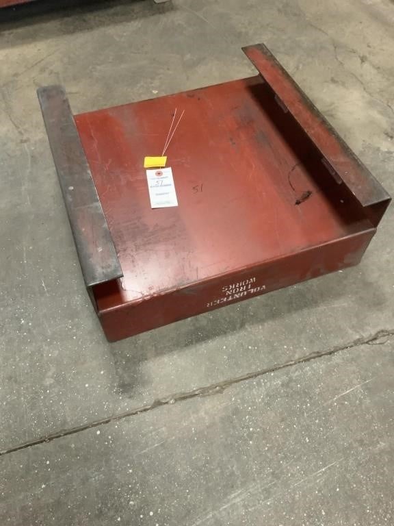 Square steel box