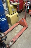 BT Model L2000U Pallet Jack (As Found)