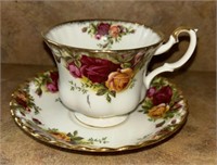Royal Albert Old country rose cup and saucer