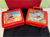 2 LUNCH BOXES WITH THERMOSES
