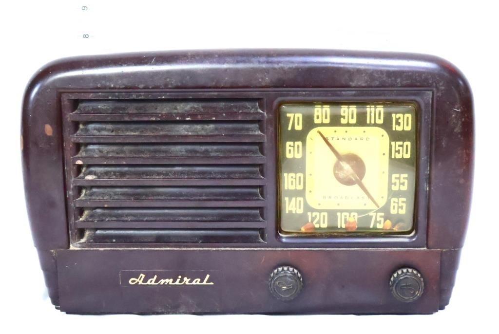 Vintage Admiral Radio ~ Untested ~