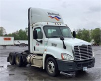 2018 Freightliner Cascadia 125 Road Tractor 6x2
