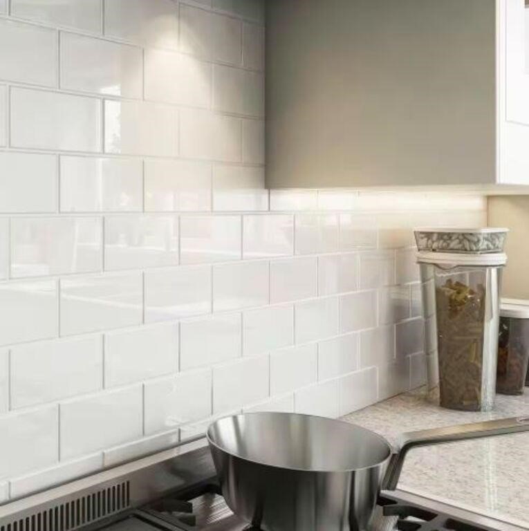 10 SQ.FT. GLASS SUBWAY TILE