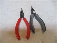 2 Pair of Needlenose Pliers