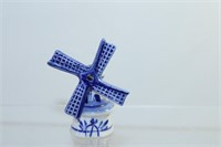 Blue and white Porcelain Windmill Thimble