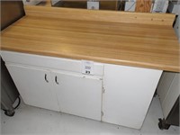 Wooden counter with Formica Top