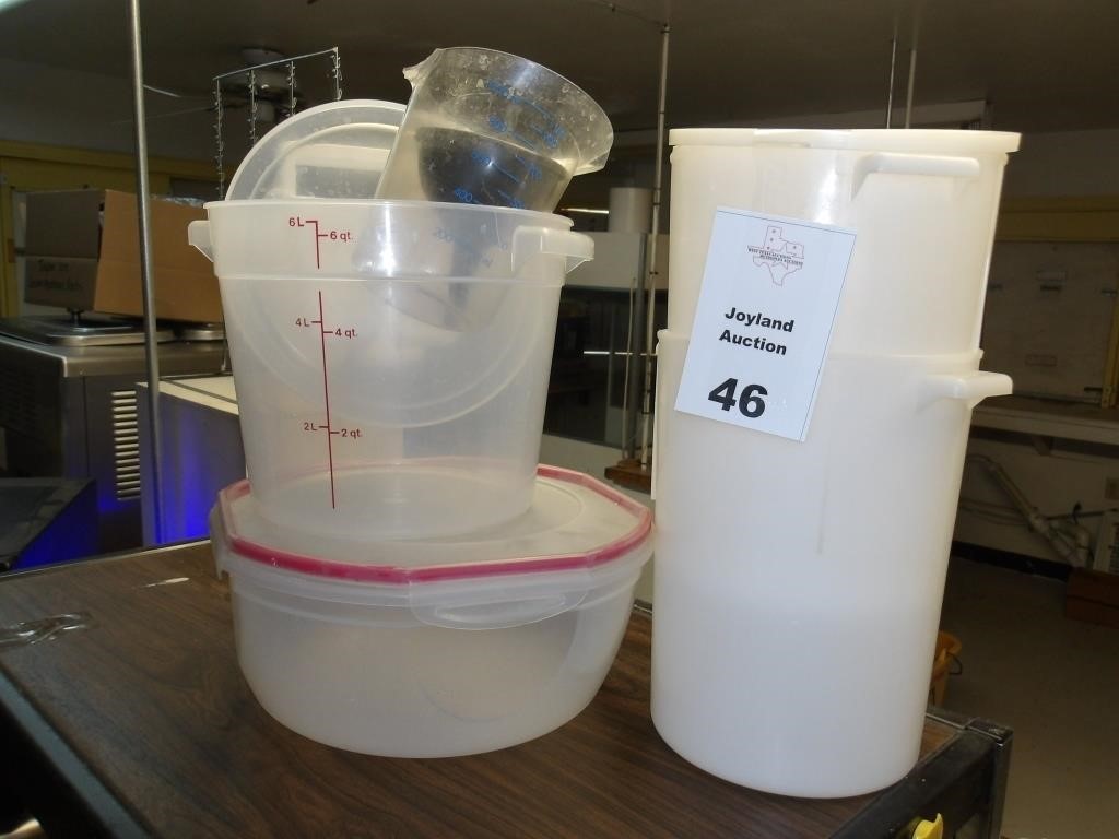 Various Mixing Containers