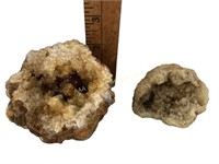 Geode Mineral Rocks includes (2) one has exposed
