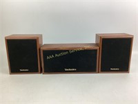 Technics speaker set (3)  works
