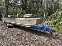 14FT DMI EXPLORER BOAT W/ KARAVAN BOAT TRAILER