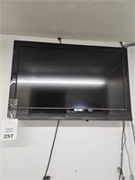 Dynex TV with Remote