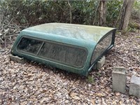 CTC CENTURY 6-FT TRUCK BED CAP