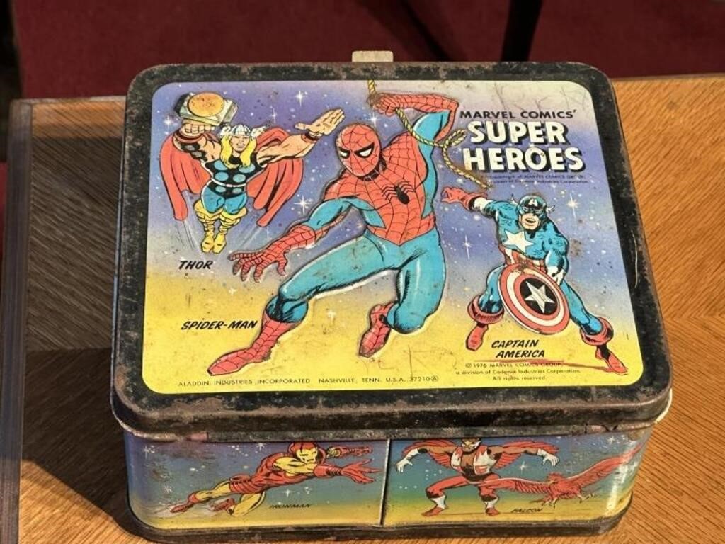 1976 MARVEL COMICS' SUPER HEROES LUNCH BOX