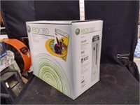 XBOX 360 in OG Box