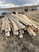 Quantity of misc lumber including 1x4,