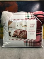 North Pole Ultra Faux Comforter Full/Queen