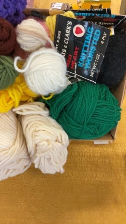 Yarn and needles lot