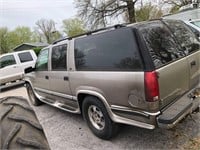 1999 Chevrolet Suburban No Title 4x4 Good Tires