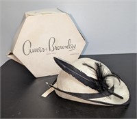 Vintage Women's Hat w/ Hat Box