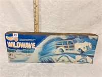 HOT WHEELS WILD WAVE IN BOX