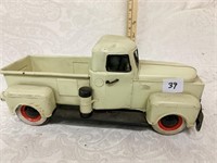 TIN REPRODUCTION TRUCK