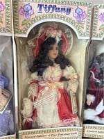 4 vintage porcelain dolls