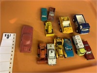 VINTAGE TOY CARS/TRUCKS