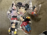 5 DISNEY MINNIE MOUSE AND MICKEY MOUSE