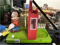 MICKEY MOUSE GOLFER