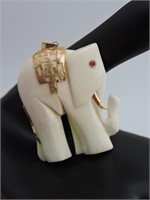 14k 585 Elephant Pendant with Ruby Eye