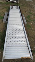 Aluminum Walking Ramp