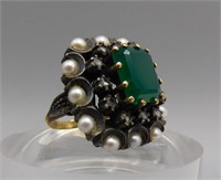 14k Gold Emerald Cut Green Stone & Pearls Ring