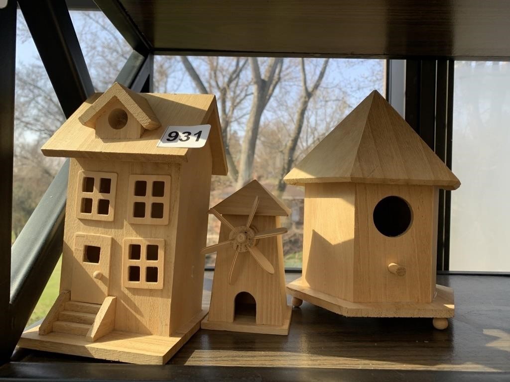 BIRD HOUSES